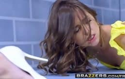 Brazzers – Brazzers Exxtra – Licking Locked Up scene starring Elsa Jean Riley Reid and Jean Val Jean