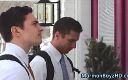 Muscly mormon sprays cum