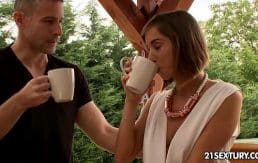 Tina Hot – Too hot!